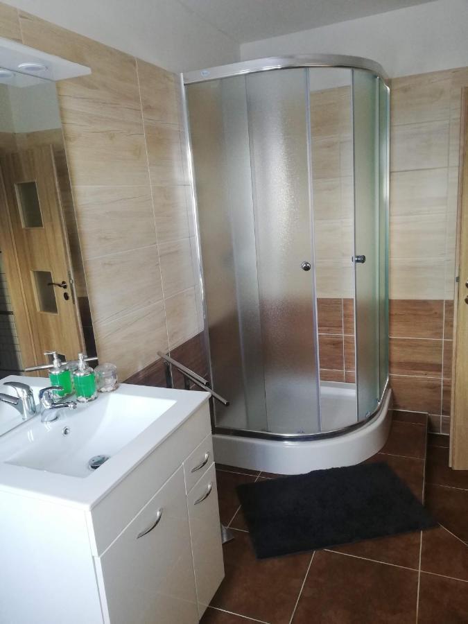 Apartman Petra Kovářská Eksteriør bilde